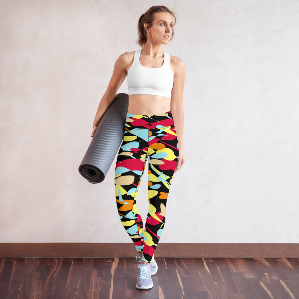 When Confused Black Yoga Leggings TeeSpect