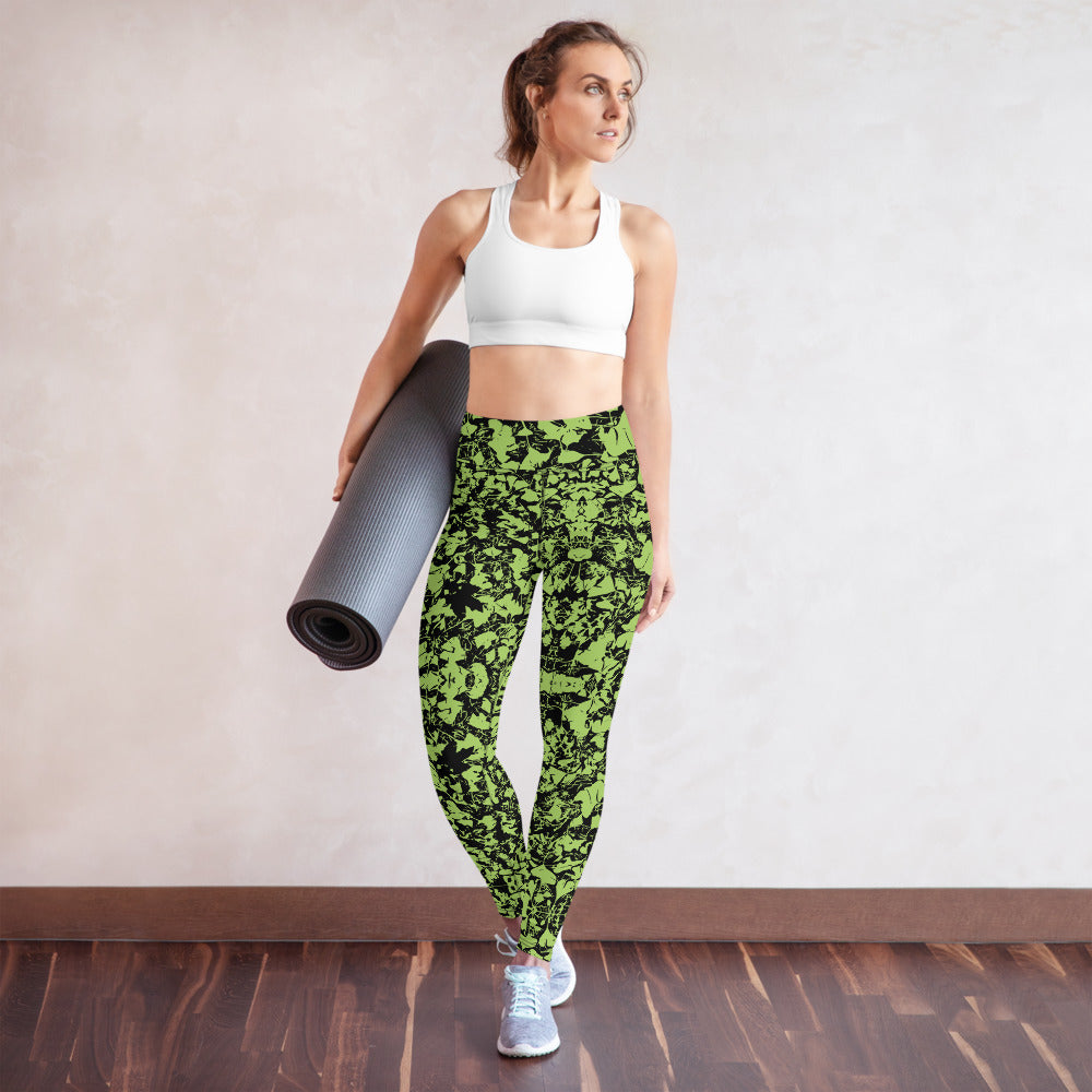 Mid Autumn Leaf Parade Multi Colors Super Soft, Stretchy, Comfortable Yoga Leggings With Pockets TeeSpect