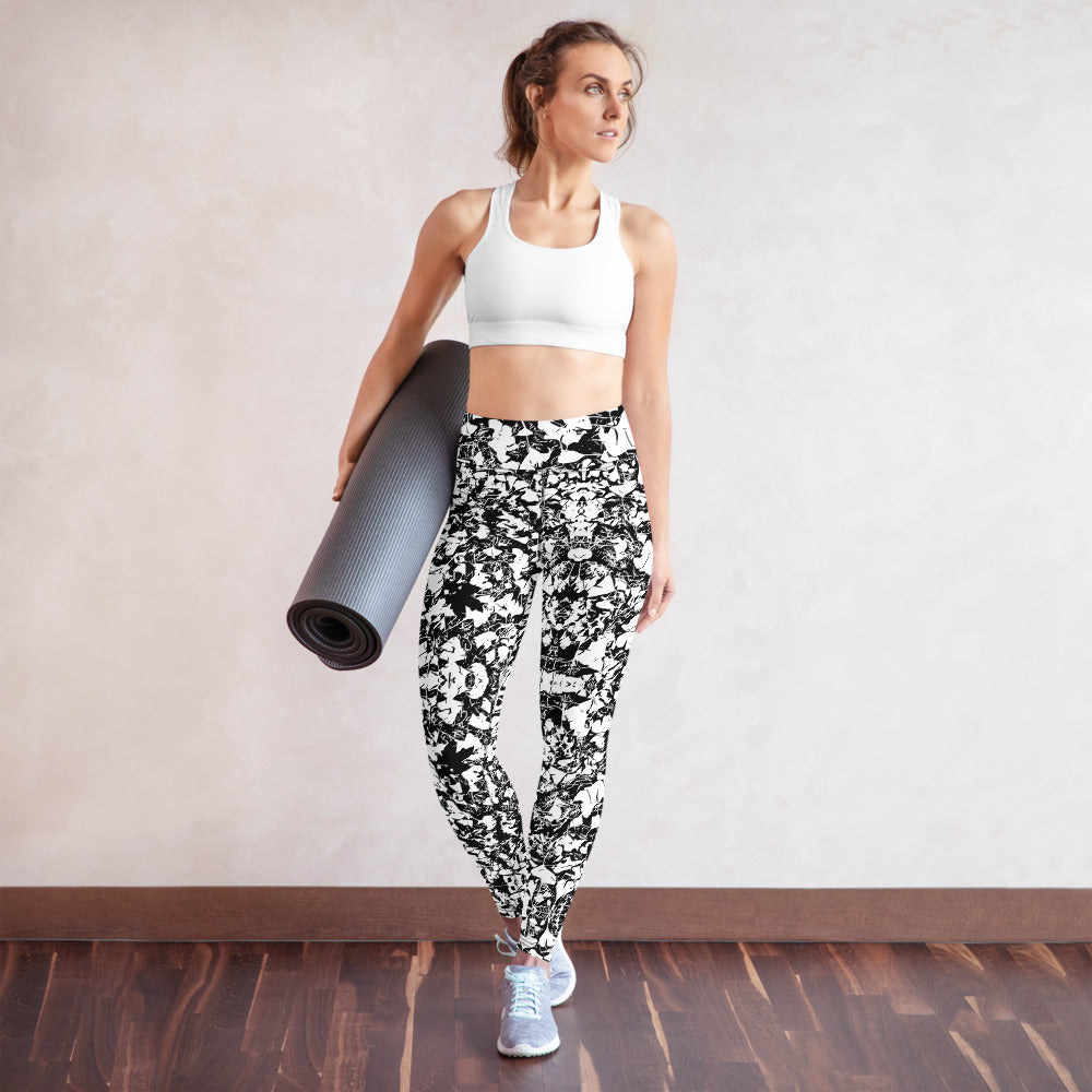 Mid Autumn Leaf Parade Multi Colors Super Soft, Stretchy, Comfortable Yoga Leggings With Pockets TeeSpect
