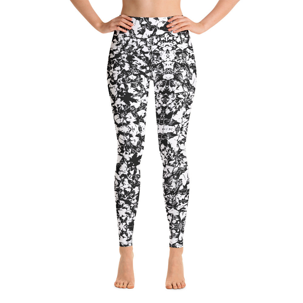 Mid Autumn Leaf Parade Multi Colors Super Soft, Stretchy, Comfortable Yoga Leggings With Pockets TeeSpect
